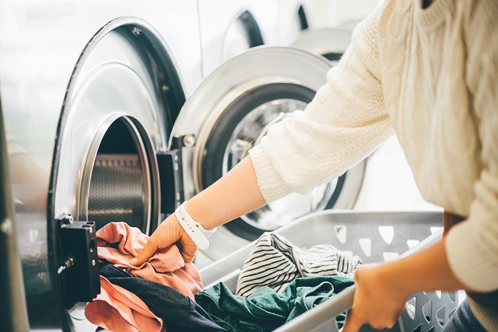 The Art of Garment Care: Luxe Laundry's Expert Dry Cleaning